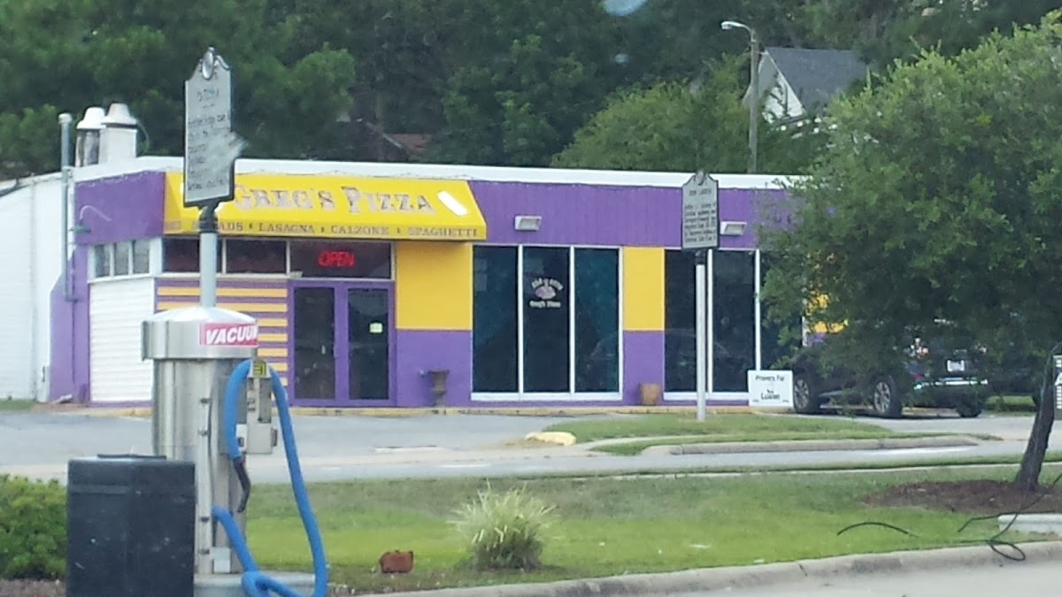 Greg's Pizza