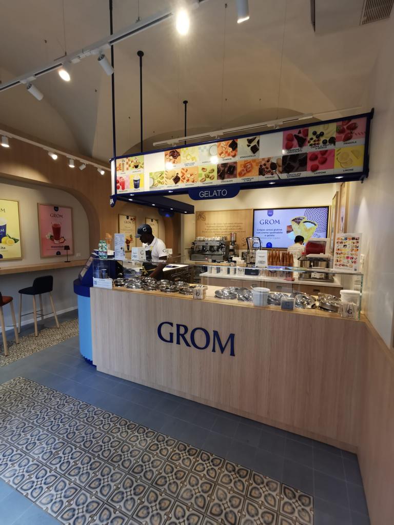 GROM - Corso Vittorio Emanuele II