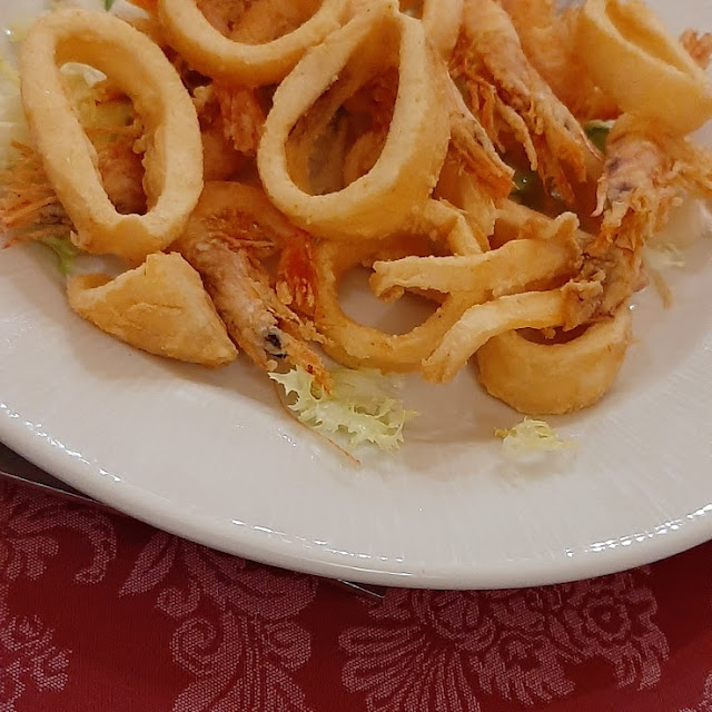 Frittura Di Calamari E Gamberoni