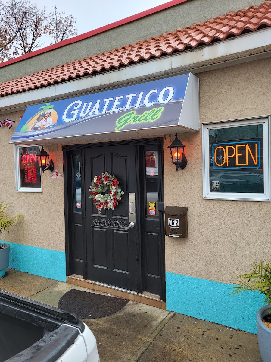 Guatetico Grill