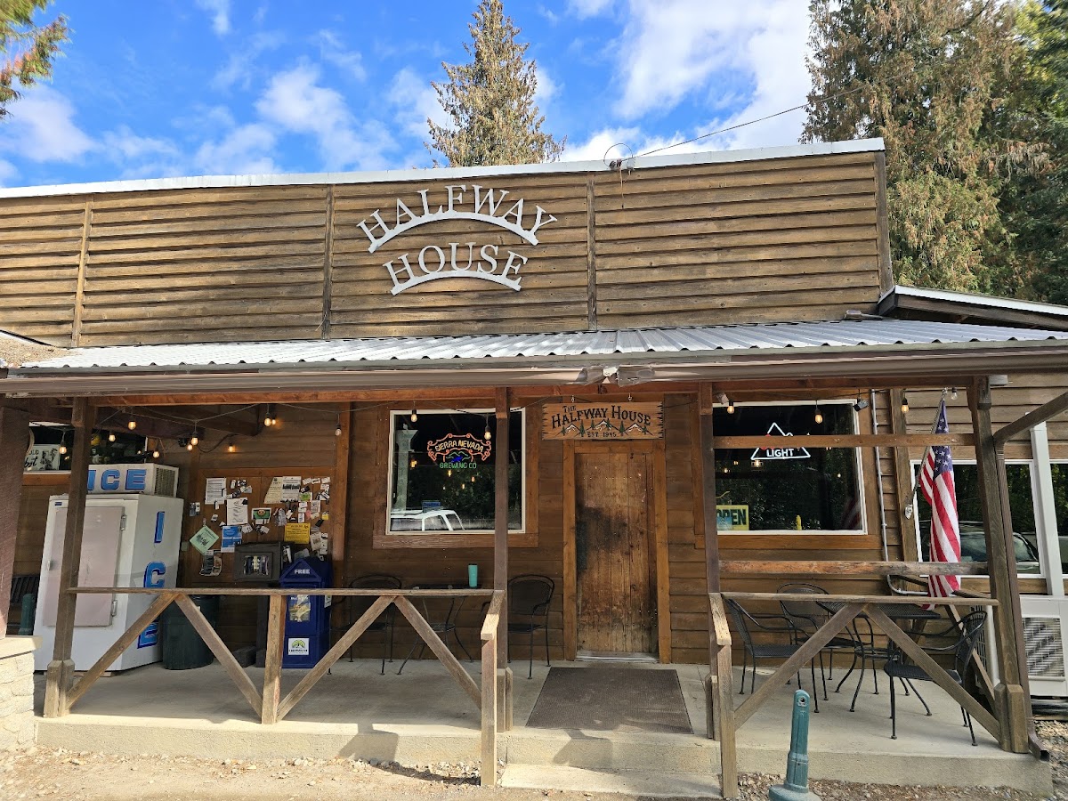 Halfway House Bar and Grill