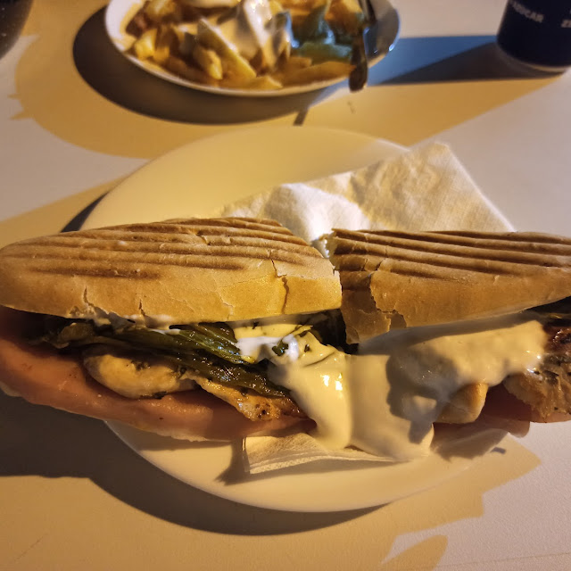 Serranito de Pollo