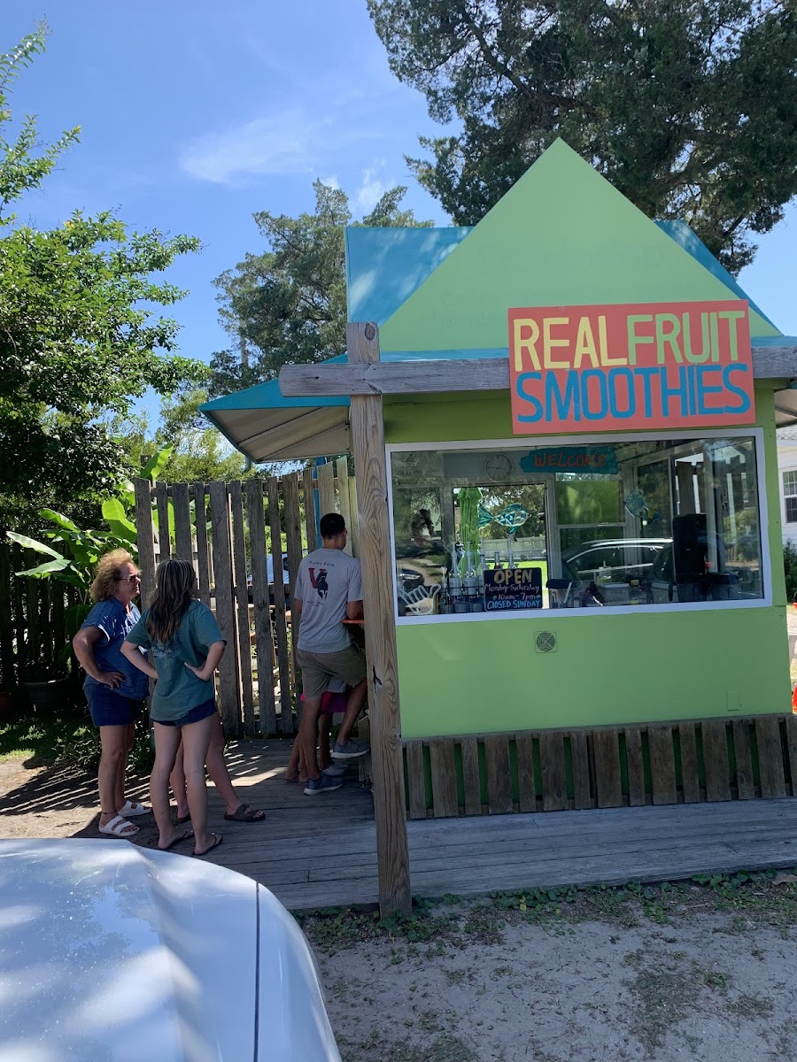 Hang Ten Smoothies