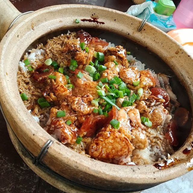 Claypot Chicken Rice