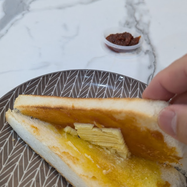Roti Bakar