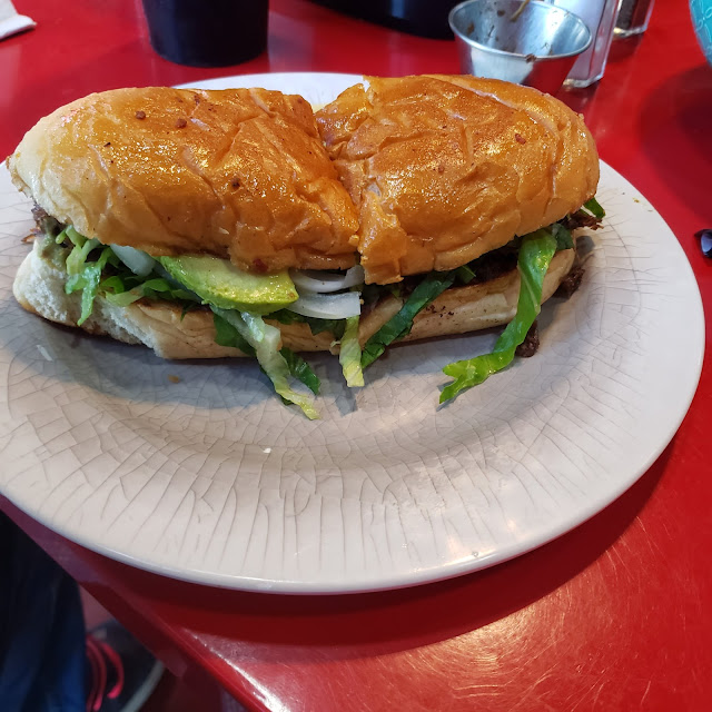 Barbacoa Tortas
