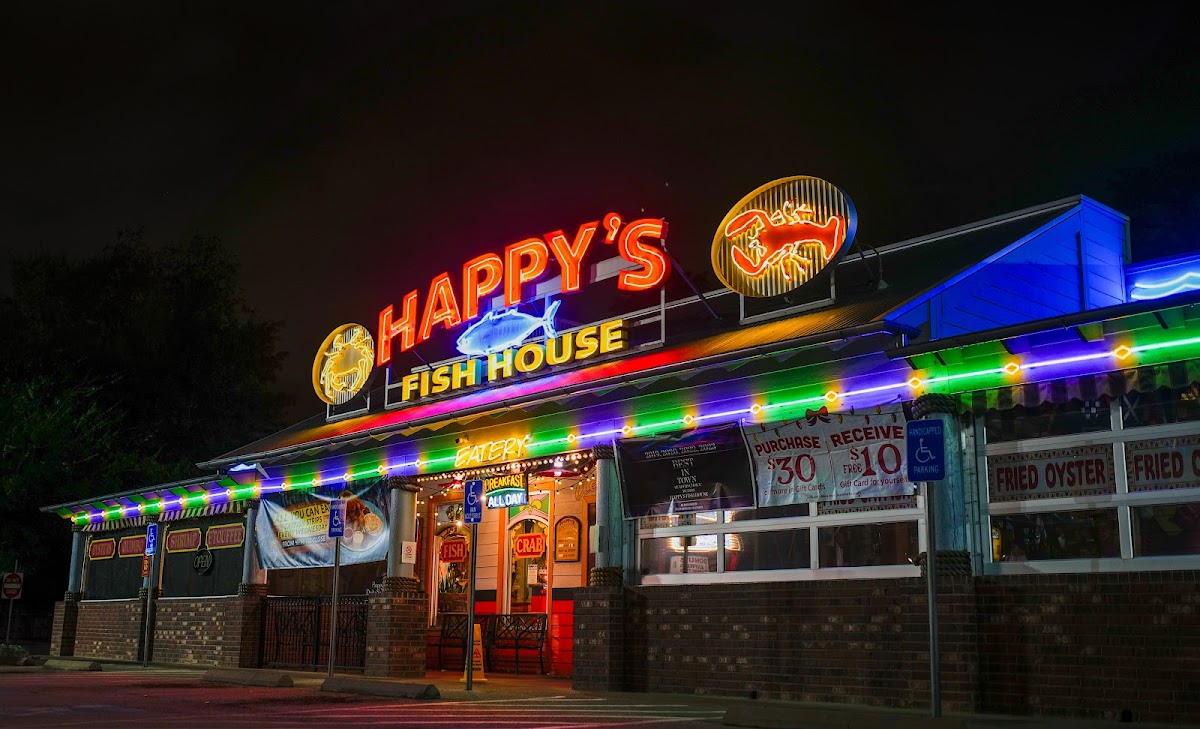 Happy's Fish House