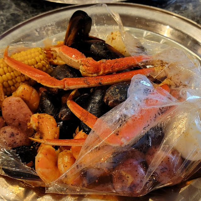 Steamed Seafood Tray