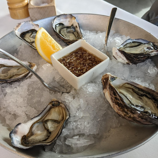 Oysters Raw Oysters