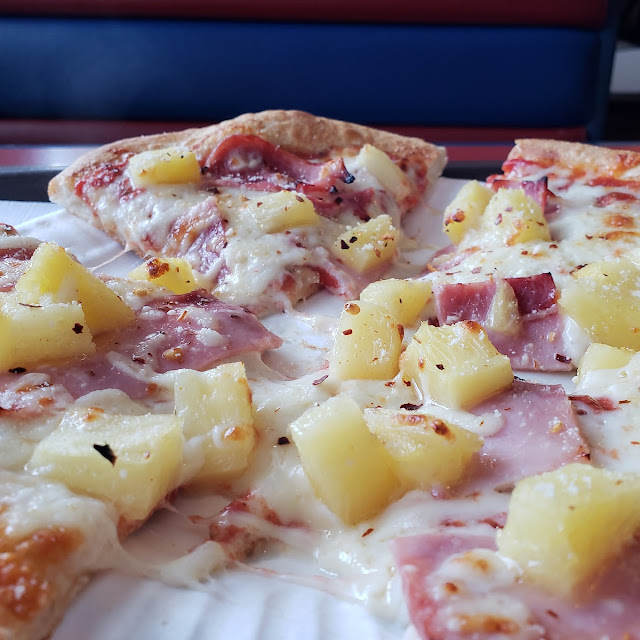 Hawaiian Pizza