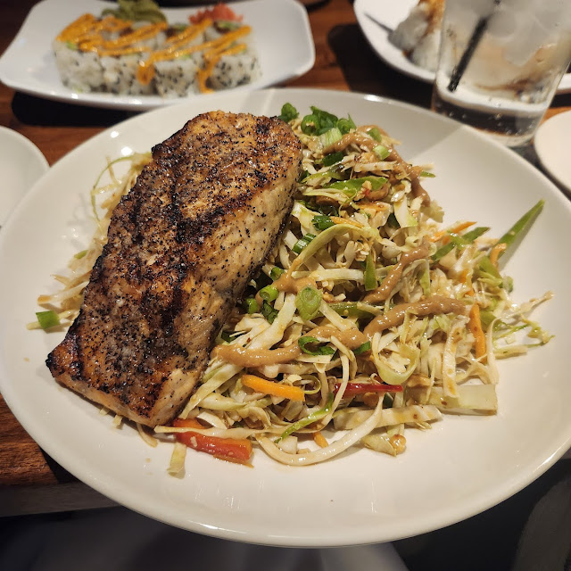 Thai Salmon Bowl