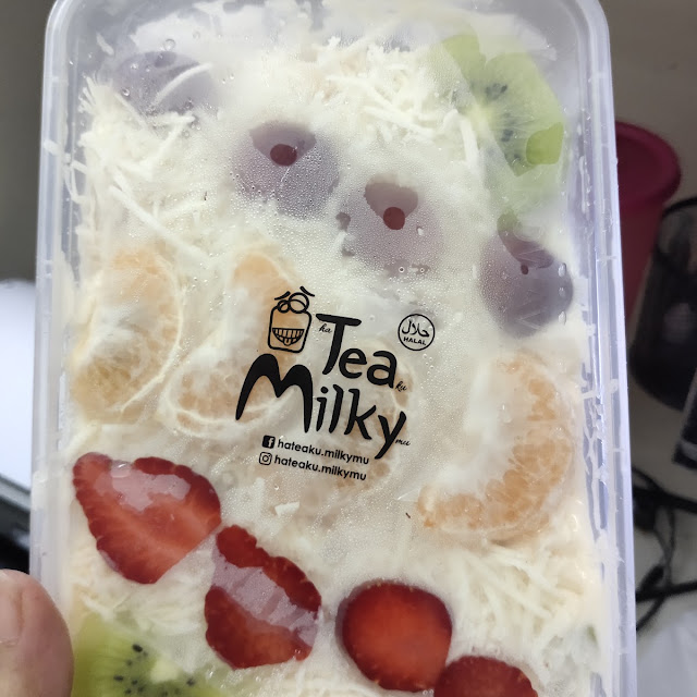 Fruit Salad with Cheese