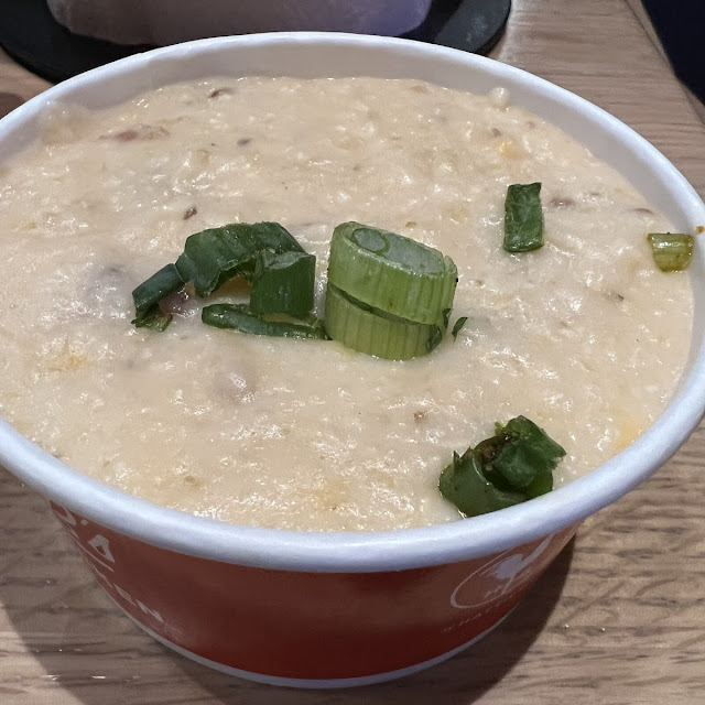 Grits with Cheese and Bacon
