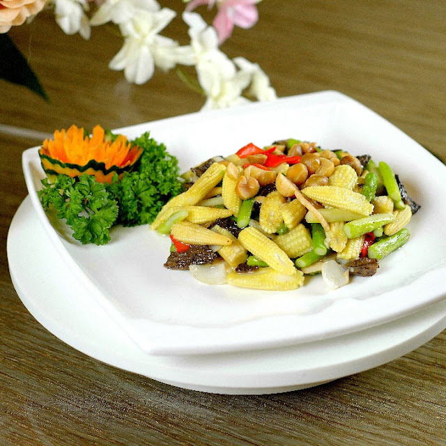 Abalone with Mixed Vegetable