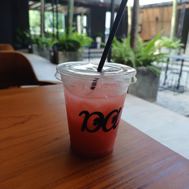 Tropical Berry