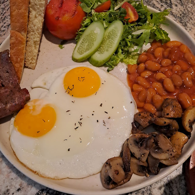 American Breakfast
