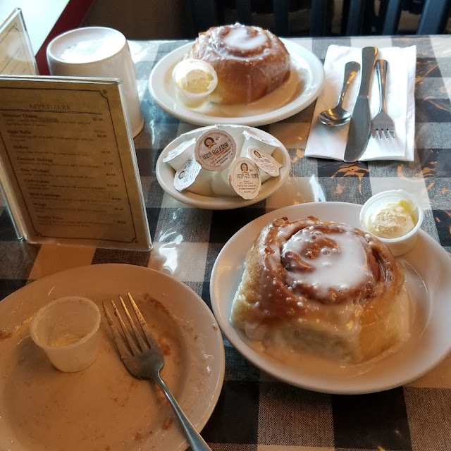 Cinnamon Roll