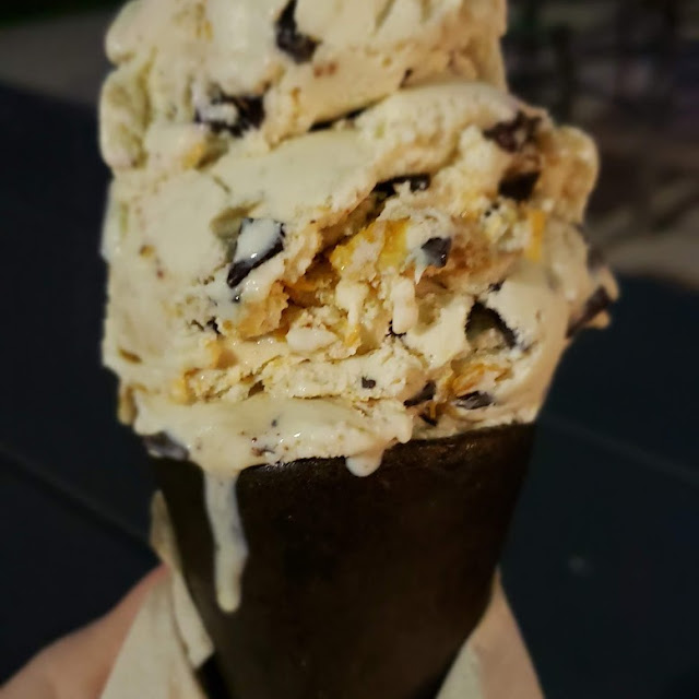 Chunky Monkey Babana Peanut Butter Chocolate