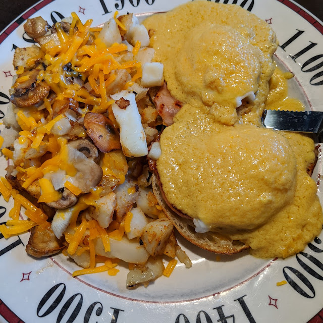 Eggs Benedict