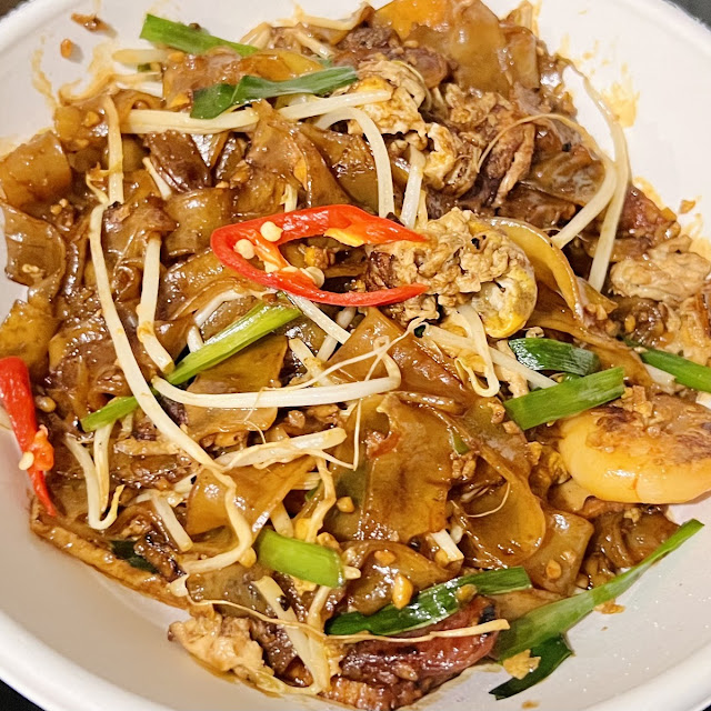Char Koay Teow w Crab Meat