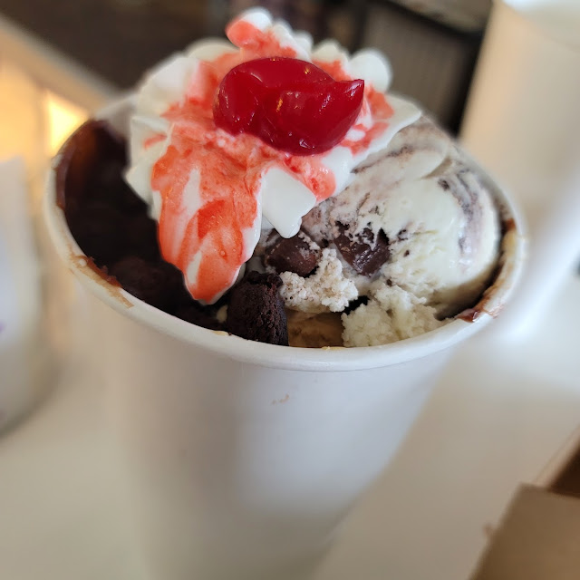 Brownie Sunday with Four Different Flavors