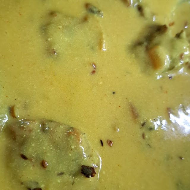 Kari with Pakoras Punabi Style