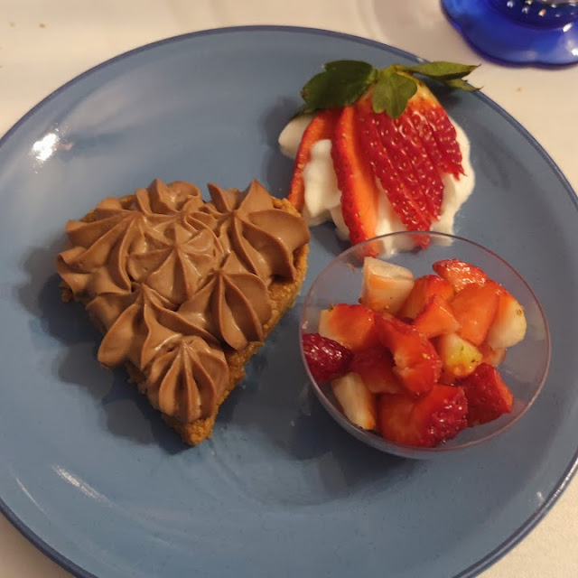 Mousse Di Cioccolato Con Fragole