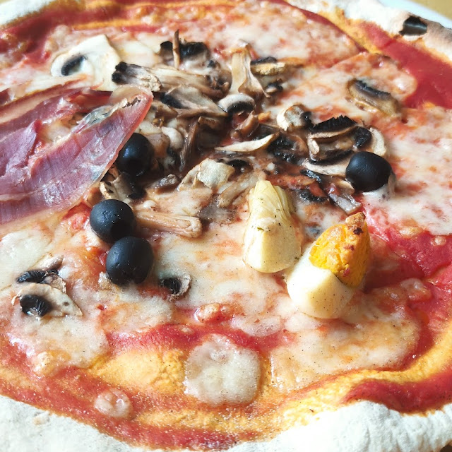 Capricciosa Pizza