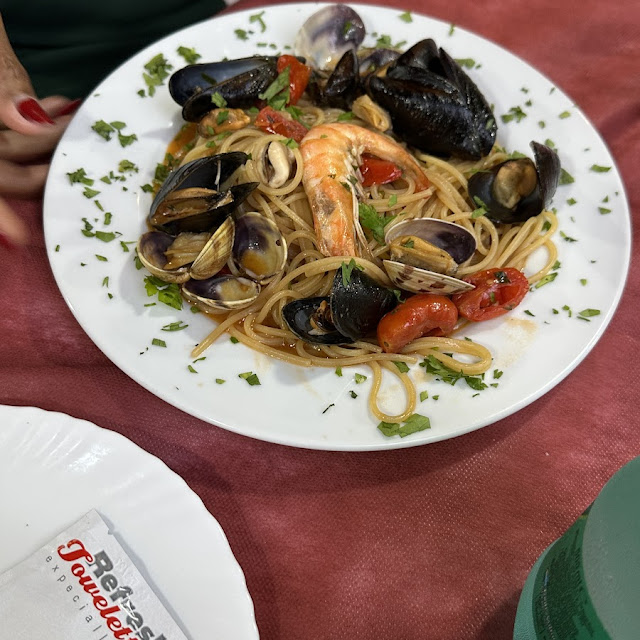 Paccheri Masaniello Gamberi E Frutti Di Mare