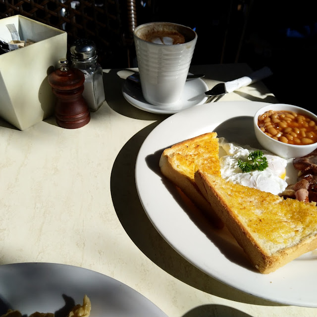 Eggs and Bacon with Baked Beans