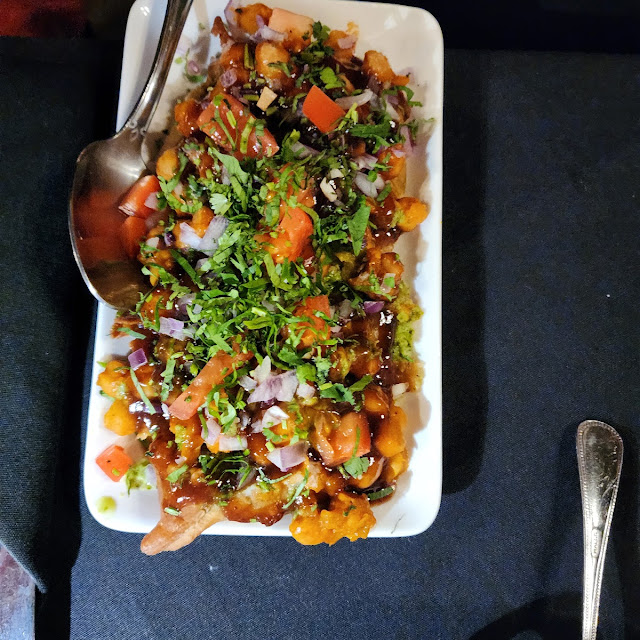 Veg Samosa Chaat