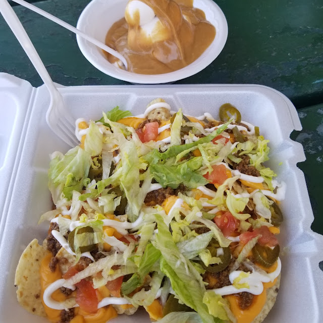 Peanutbutter Sundae and Nachos