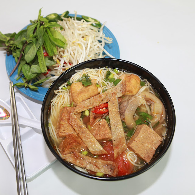 Bun Rieu Cua