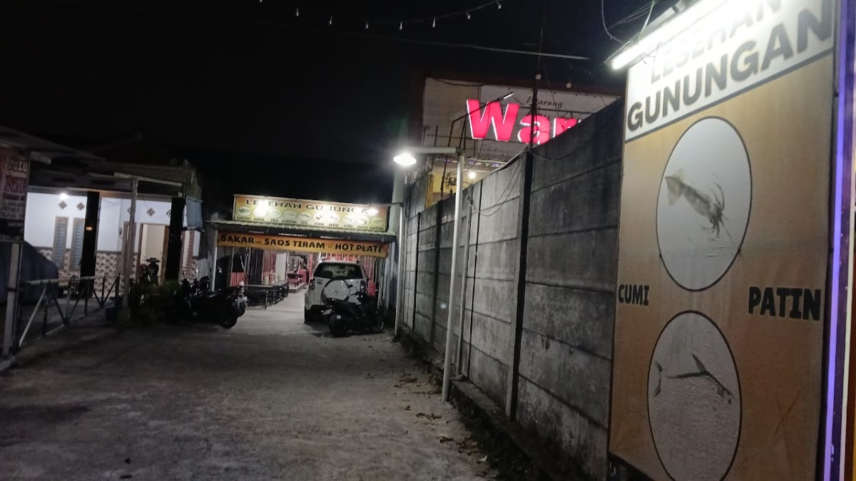 Ikan Bakar Lesehan Gunungan
