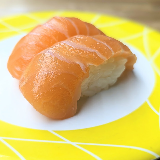 Salmon Nigiri