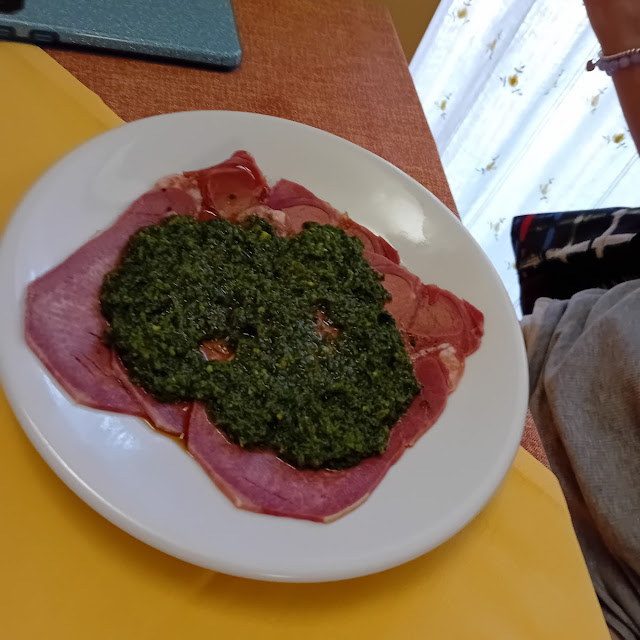 Lingua Con Bagnetto Verde