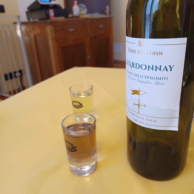 Liquore Di Violette E Liquore Di Sambuca Buonissimi