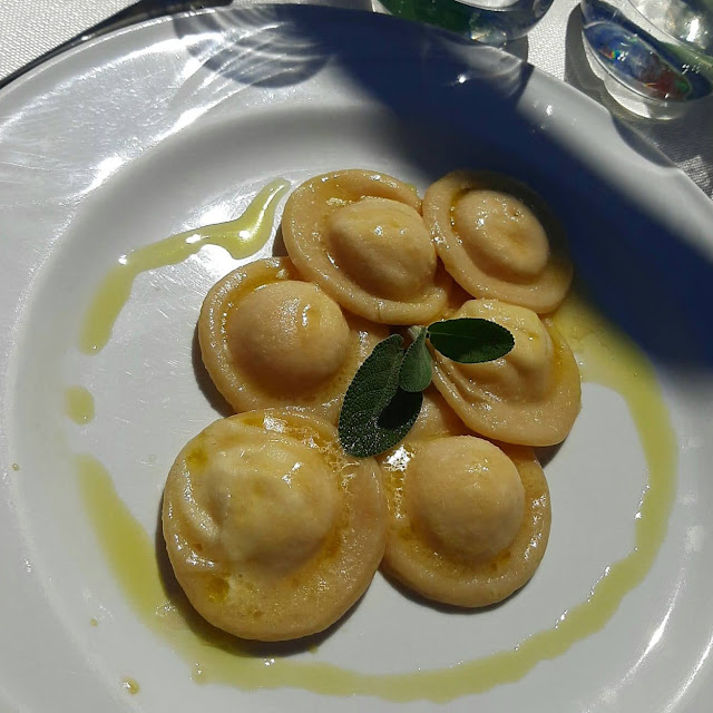 Ravioli Ai Frutti Di Mare