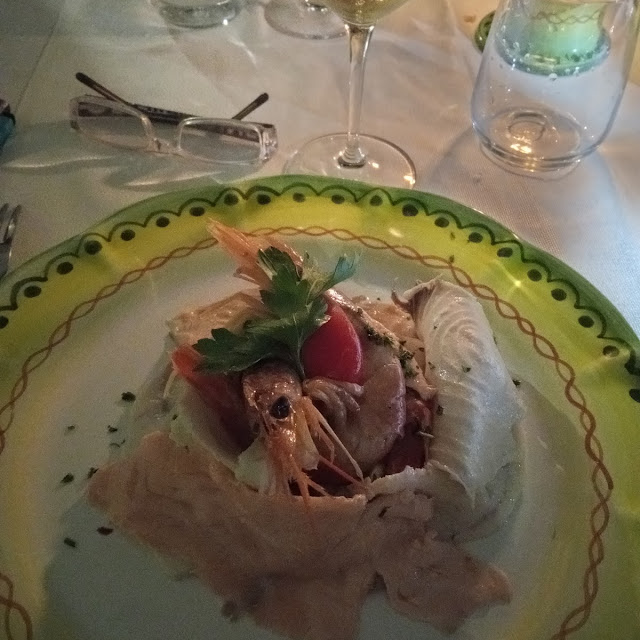 Salmone Spada Marinato Con Vinagrett E Gambero Crudo
