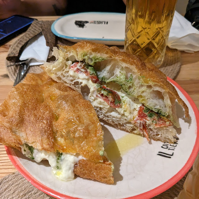 Focaccia Pesto