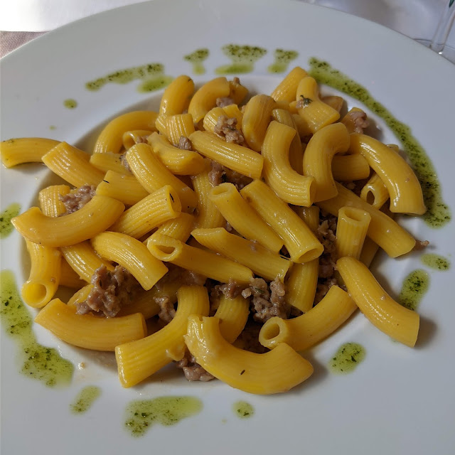 Massa Com Ragu de Carne