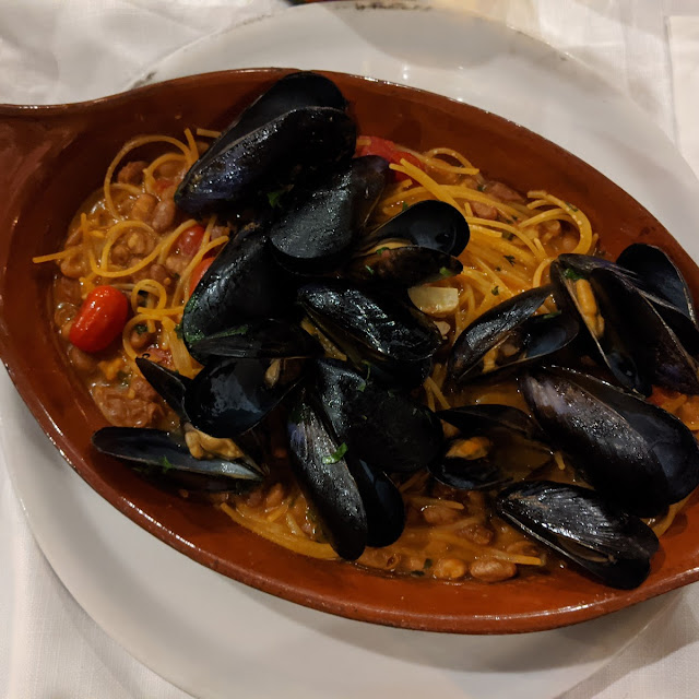 Spaghetti Con Cozze E Fagioli