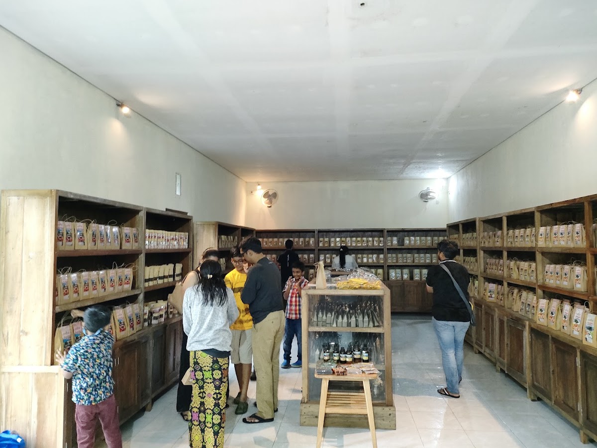 Intan sari luwak coffee & bali swing bukit