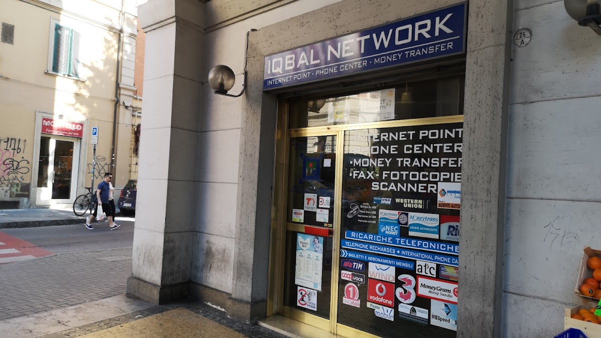 Iqbal Network SNC - Money Transfer ed Internet Point