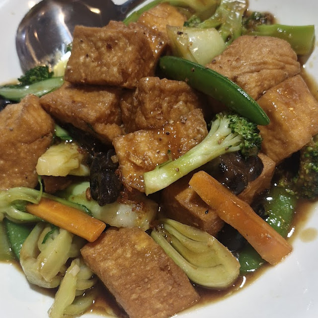Fried Tofu Pork with Mixed Vegetables