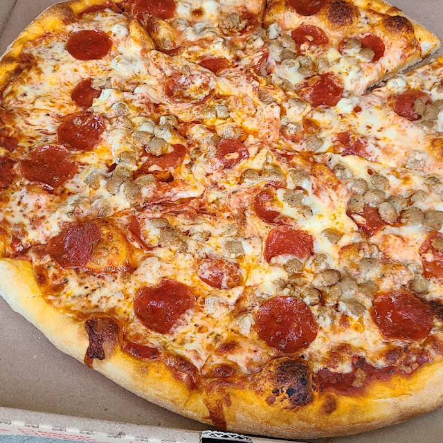 Large Pizza with Pepperoni and Sausage