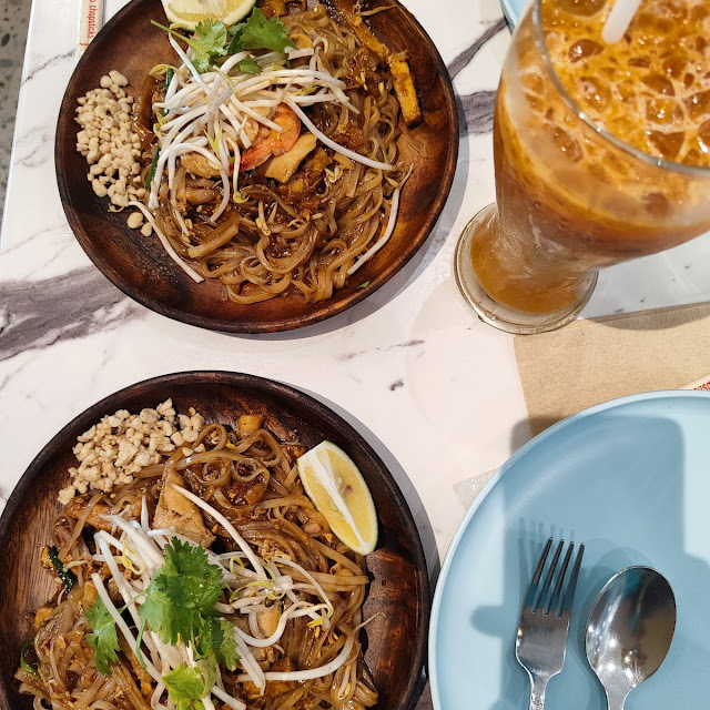Vegan Pad Thai Shrimp