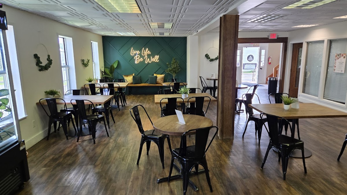 J+B Wellness Cafe - Wildwood