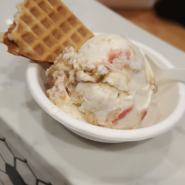 Pineapple Upside Down Cake Ice Cream