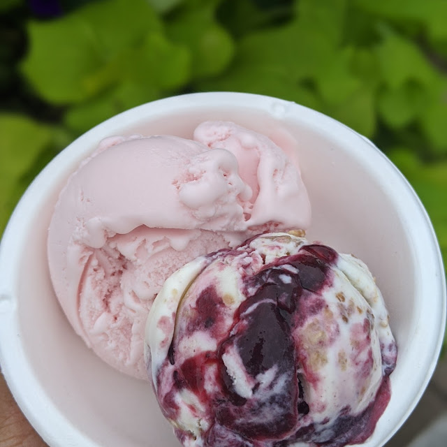 Brambleberry Crisp and Watermelon Taffy